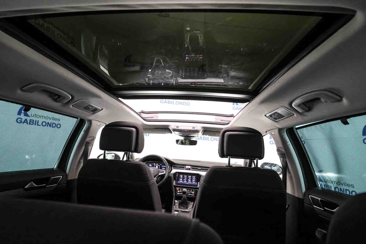 Volkswagen Passat Variant Business 2.0 TDI 110kW - Foto 57