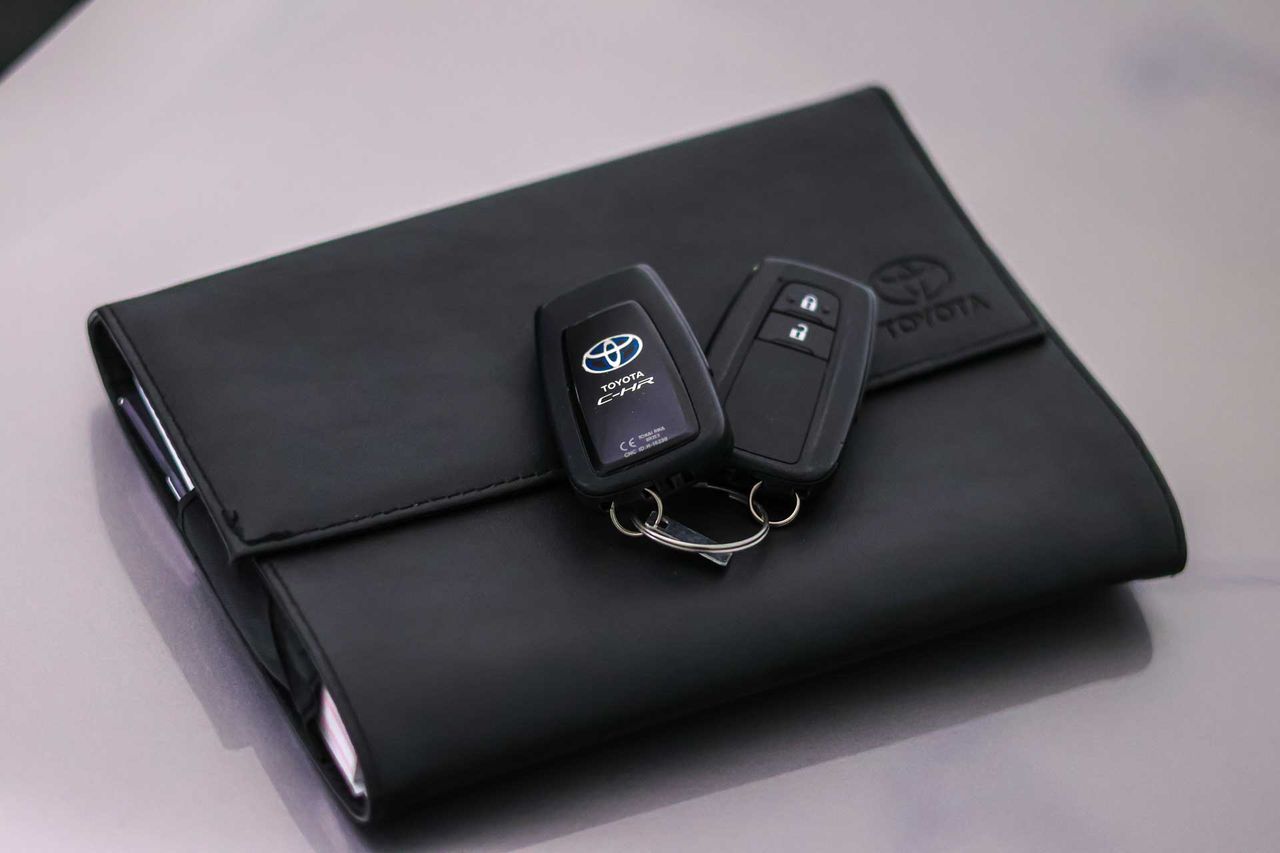 Toyota C-HR 2.0 180H Advance - Foto 63