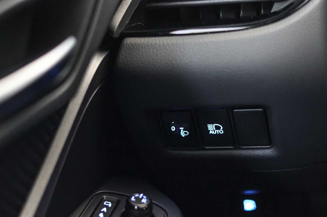 Toyota C-HR 2.0 180H Dynamic - Foto 33