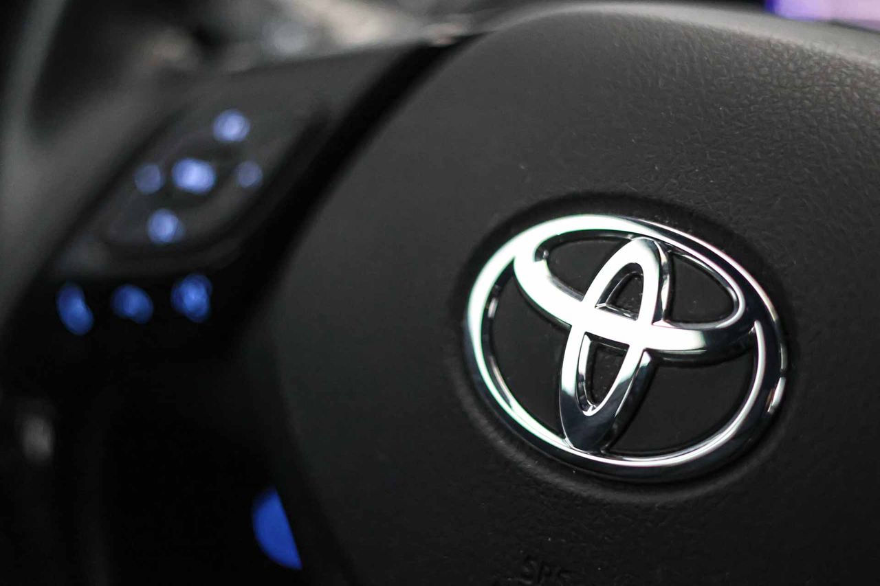 Toyota C-HR 2.0 180H Dynamic - Foto 36