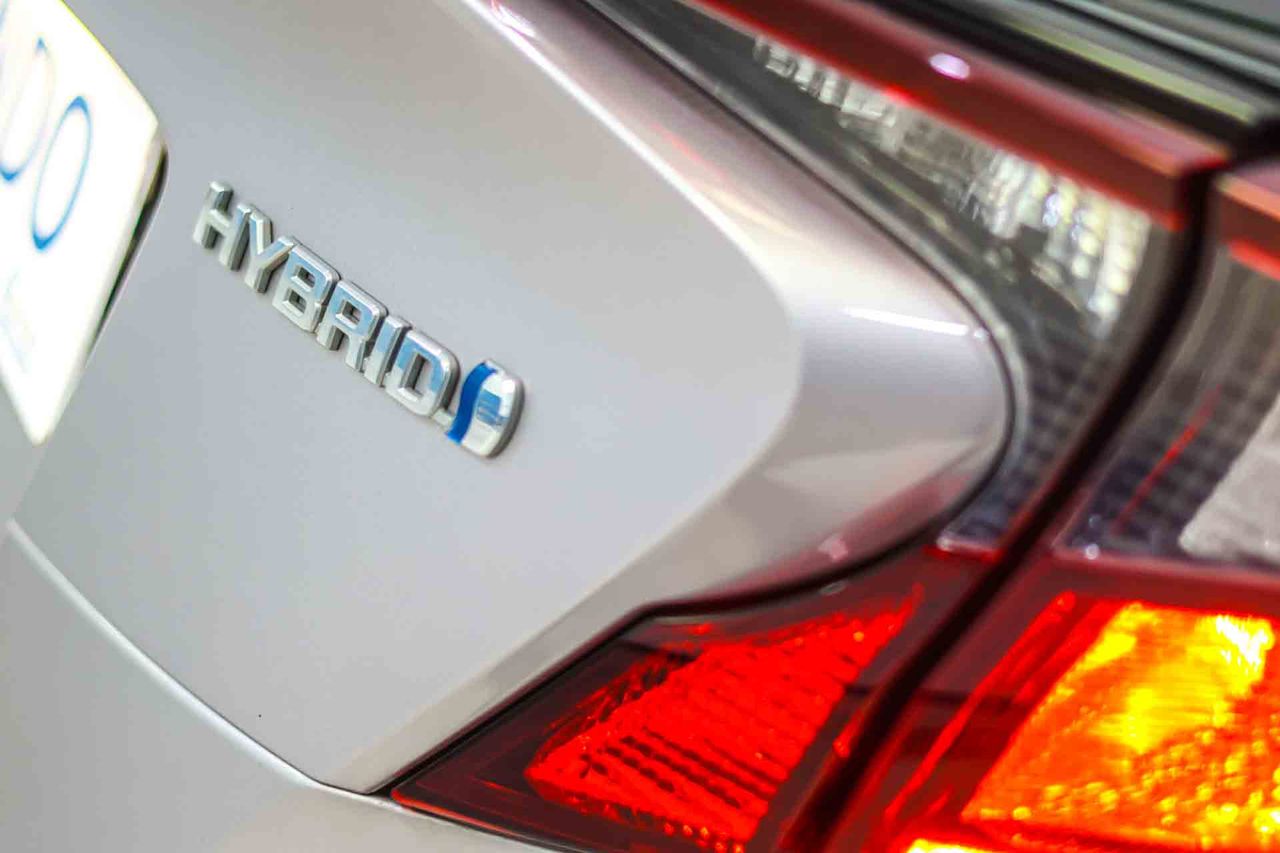 Toyota C-HR 2.0 180H Dynamic - Foto 24