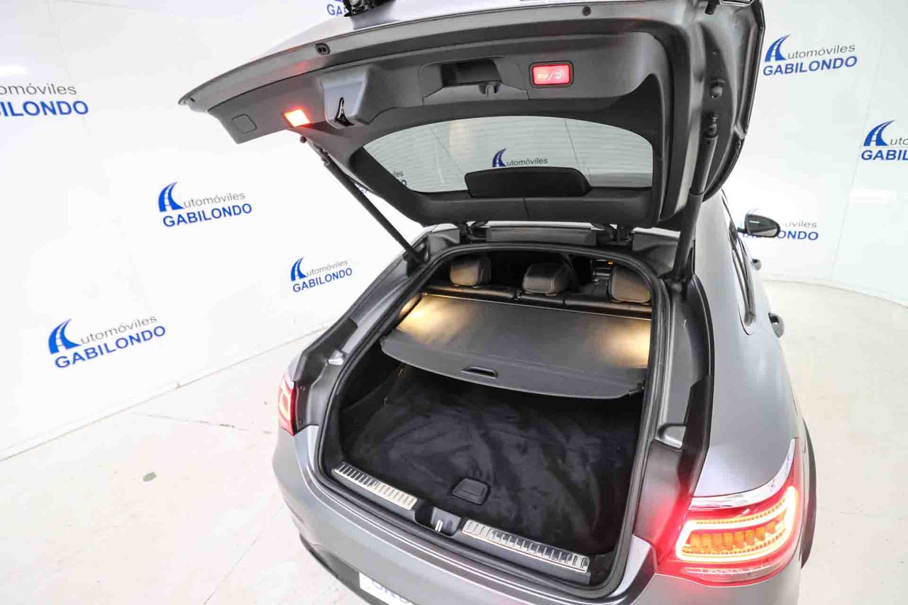 Mercedes GLC Coupé GLC 300 e 4MATIC **AMG Line** - Foto 57