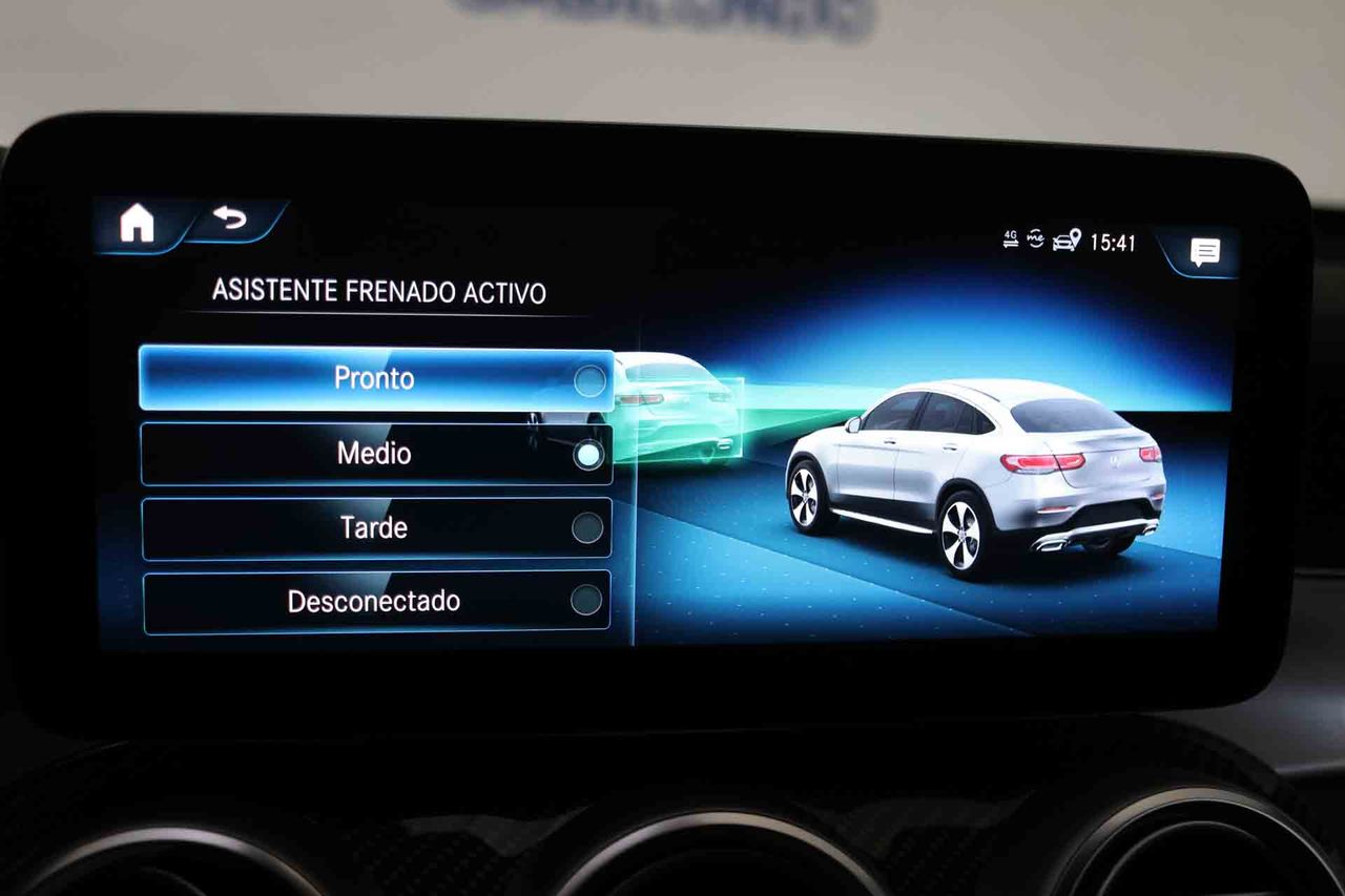 Mercedes GLC Coupé GLC 300 e 4MATIC **AMG Line** - Foto 64