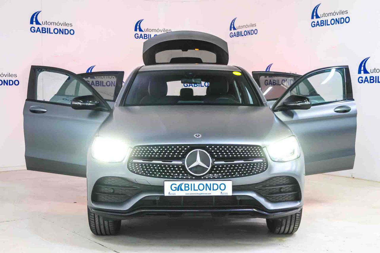 Mercedes GLC Coupé GLC 300 e 4MATIC **AMG Line** - Foto 26