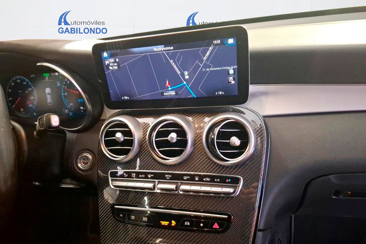 Mercedes GLC Coupé GLC 300 e 4MATIC - Foto 10