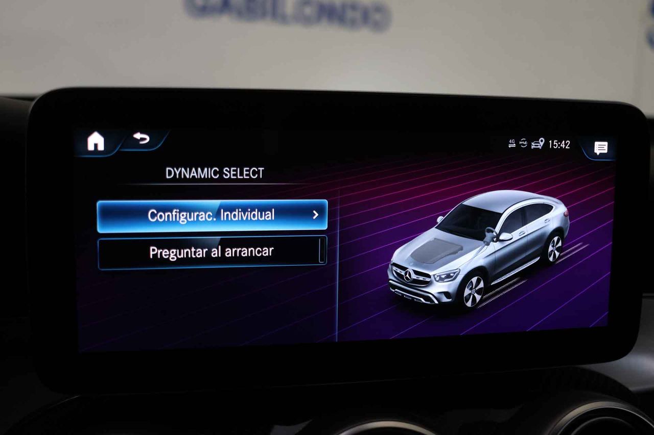 Mercedes GLC Coupé GLC 300 e 4MATIC **AMG Line** - Foto 67