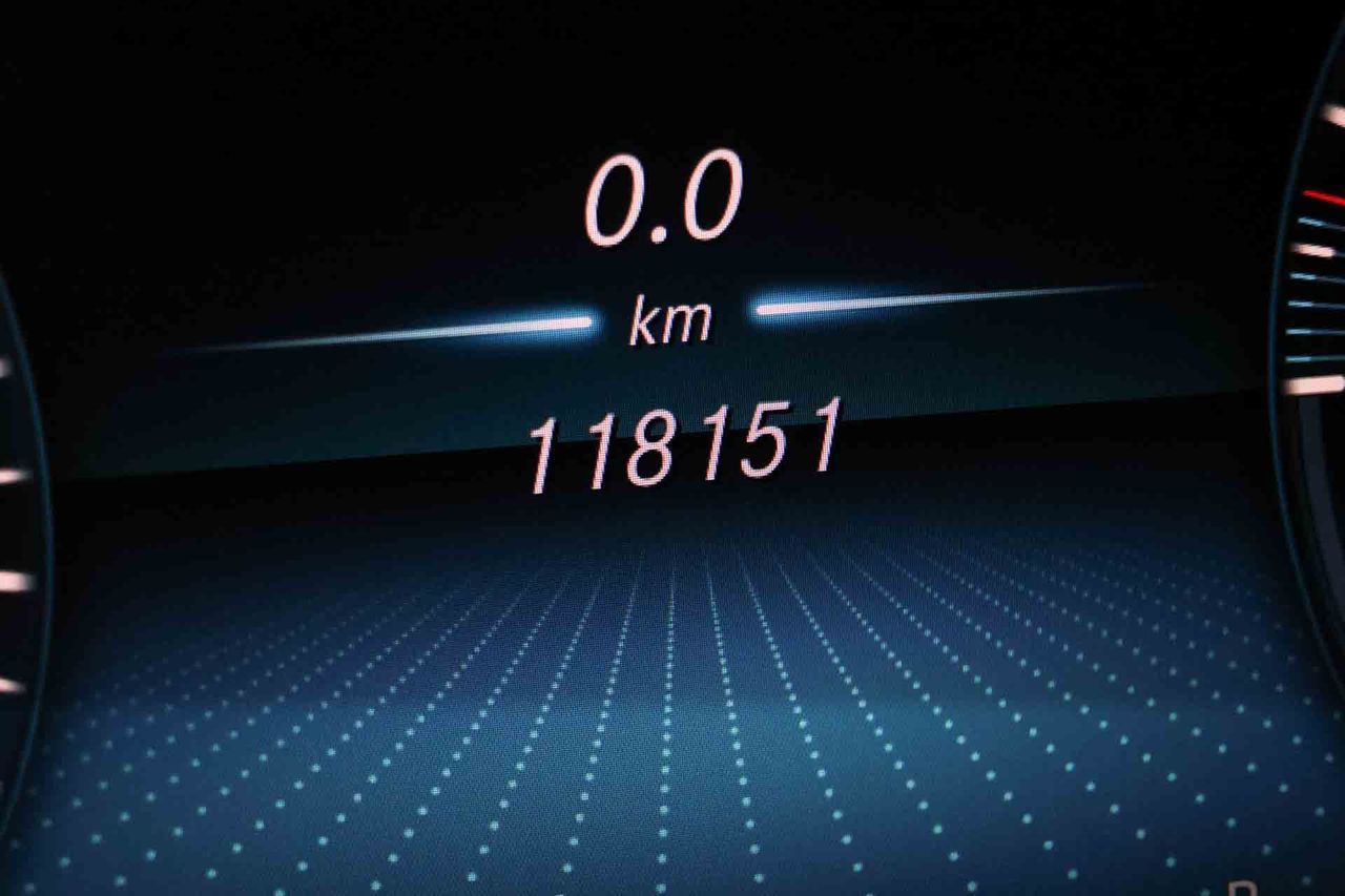 Mercedes GLC Coupé GLC 300 e 4MATIC **AMG Line** - Foto 7