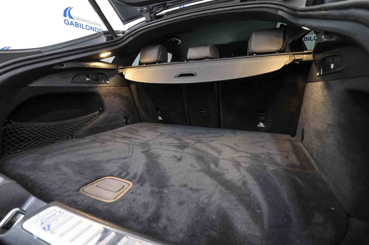 Mercedes GLC Coupé GLC 300 e 4MATIC **AMG Line** - Foto 59