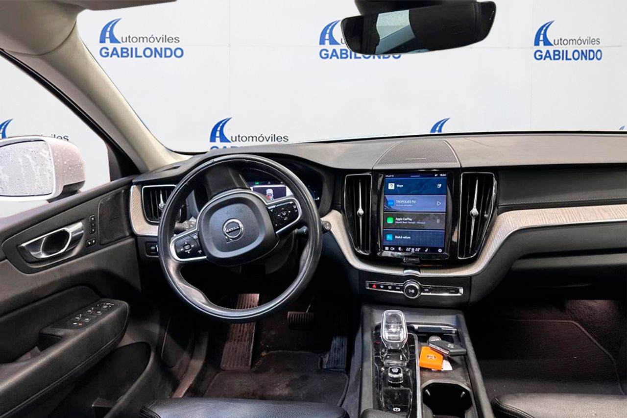 Volvo XC60 2.0 T6 AWD Recharge Inscription Auto - Foto 4