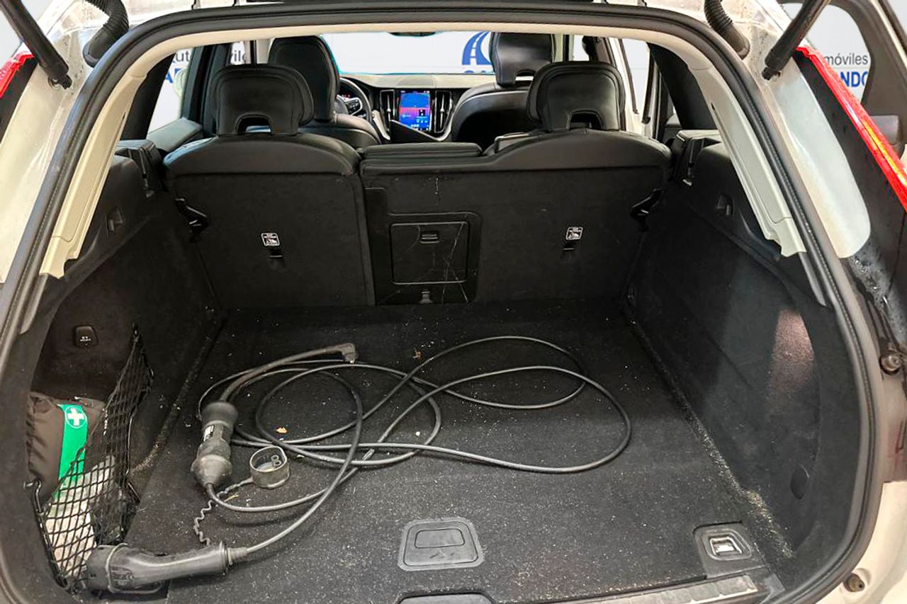 Volvo XC60 2.0 T6 AWD Recharge Inscription Auto - Foto 10