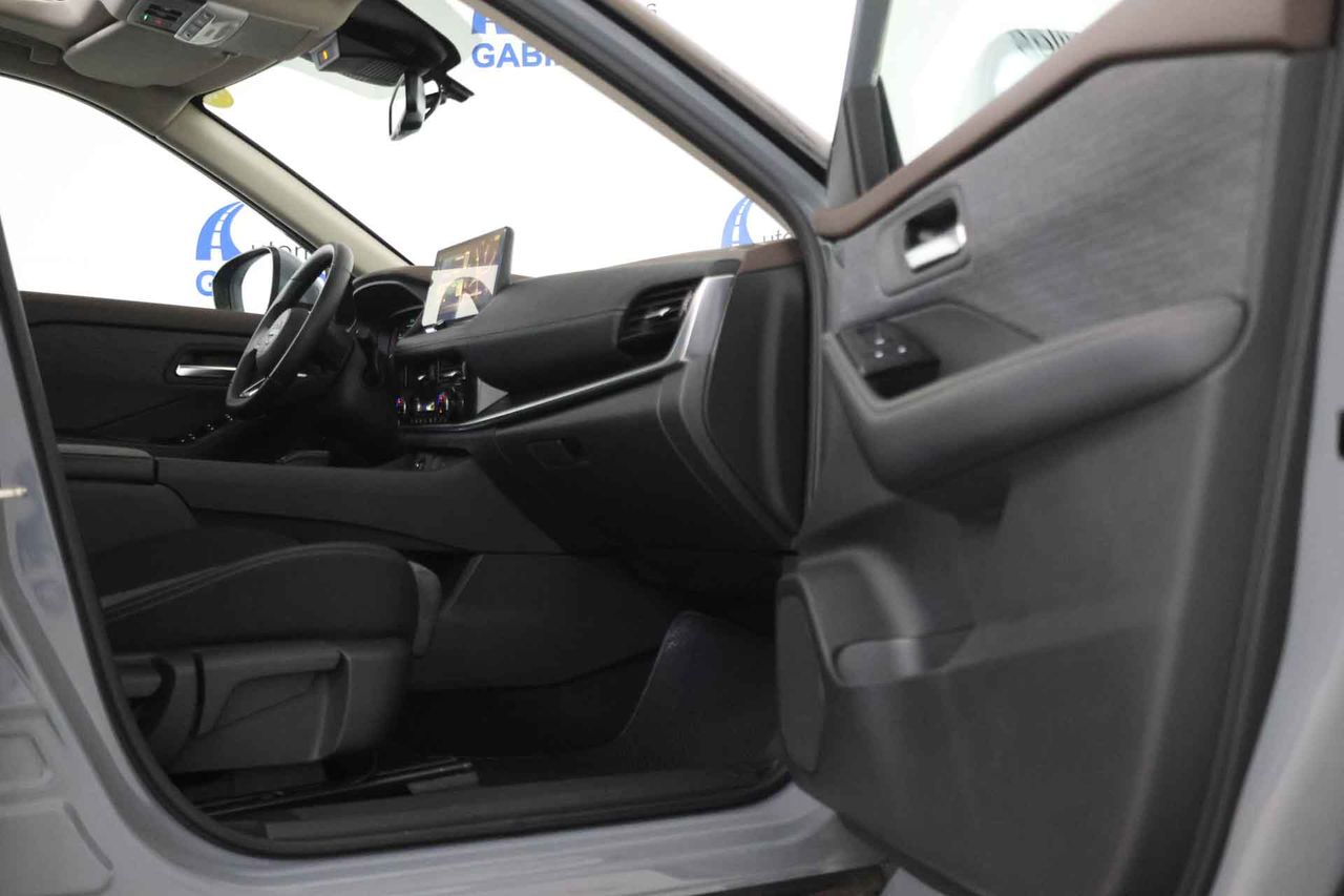 Nissan X-Trail 5pl 1.5 e-POWER 152kW 4x2 A/T N-Connecta **Techo panorámico** - Foto 51