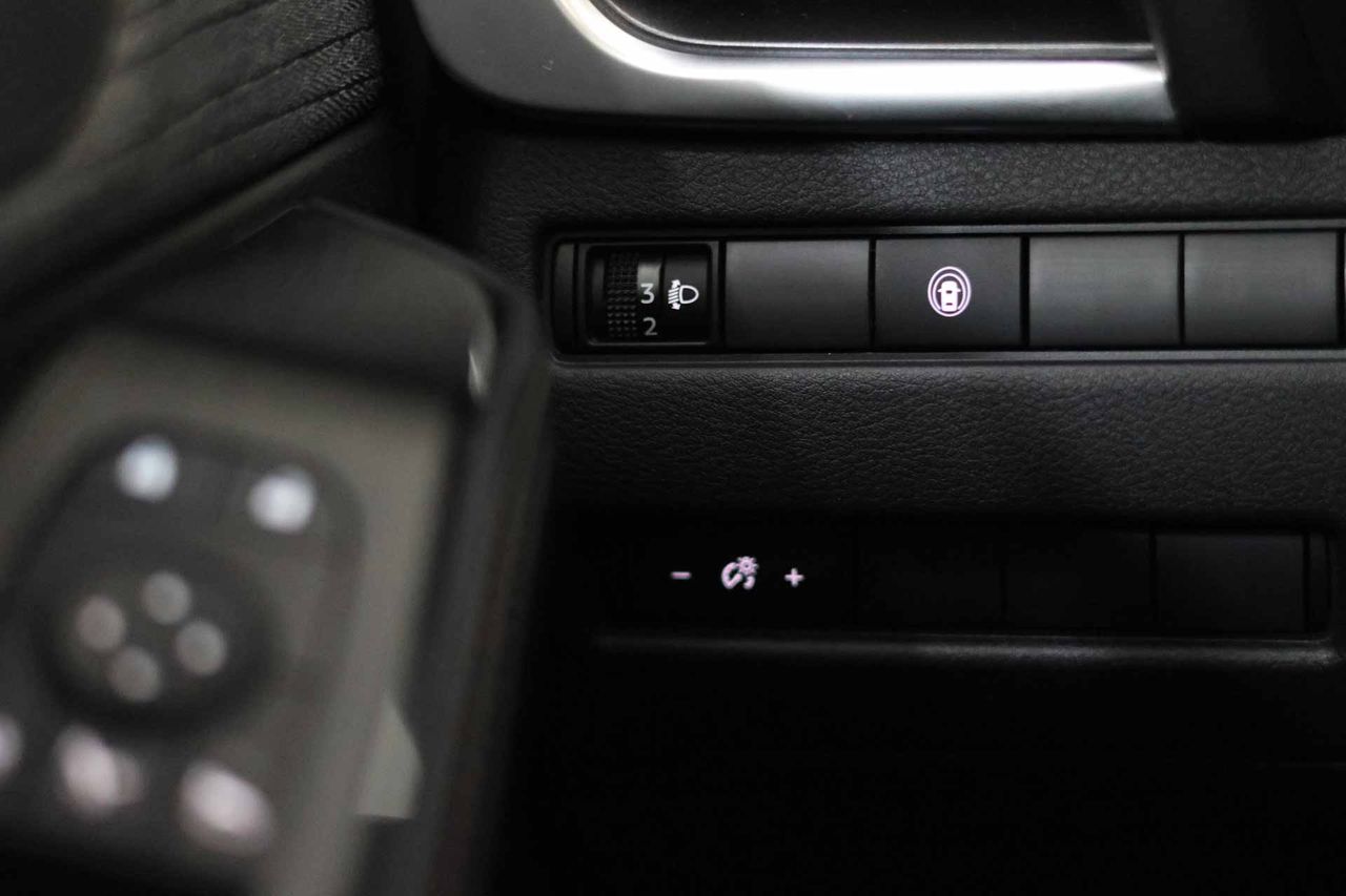 Nissan X-Trail 5pl 1.5 e-POWER 152kW 4x2 A/T N-Connecta **Techo panorámico** - Foto 33