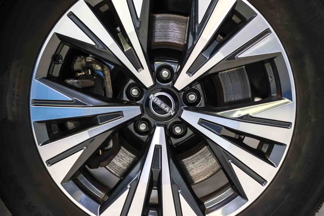 Nissan X-Trail 5pl 1.5 e-POWER 152kW 4x2 A/T N-Connecta **Techo panorámico** - Foto 24