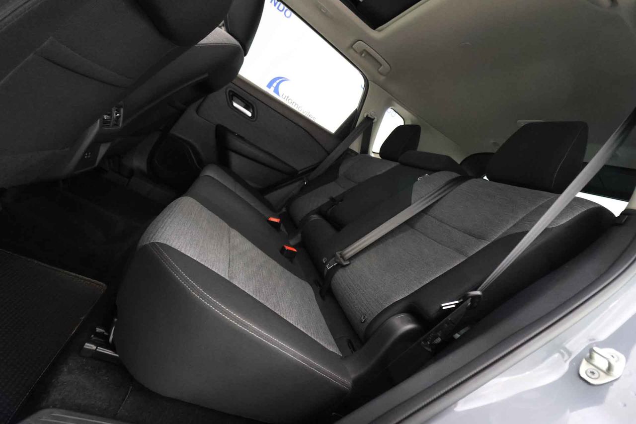 Nissan X-Trail 5pl 1.5 e-POWER 152kW 4x2 A/T N-Connecta **Techo panorámico** - Foto 48