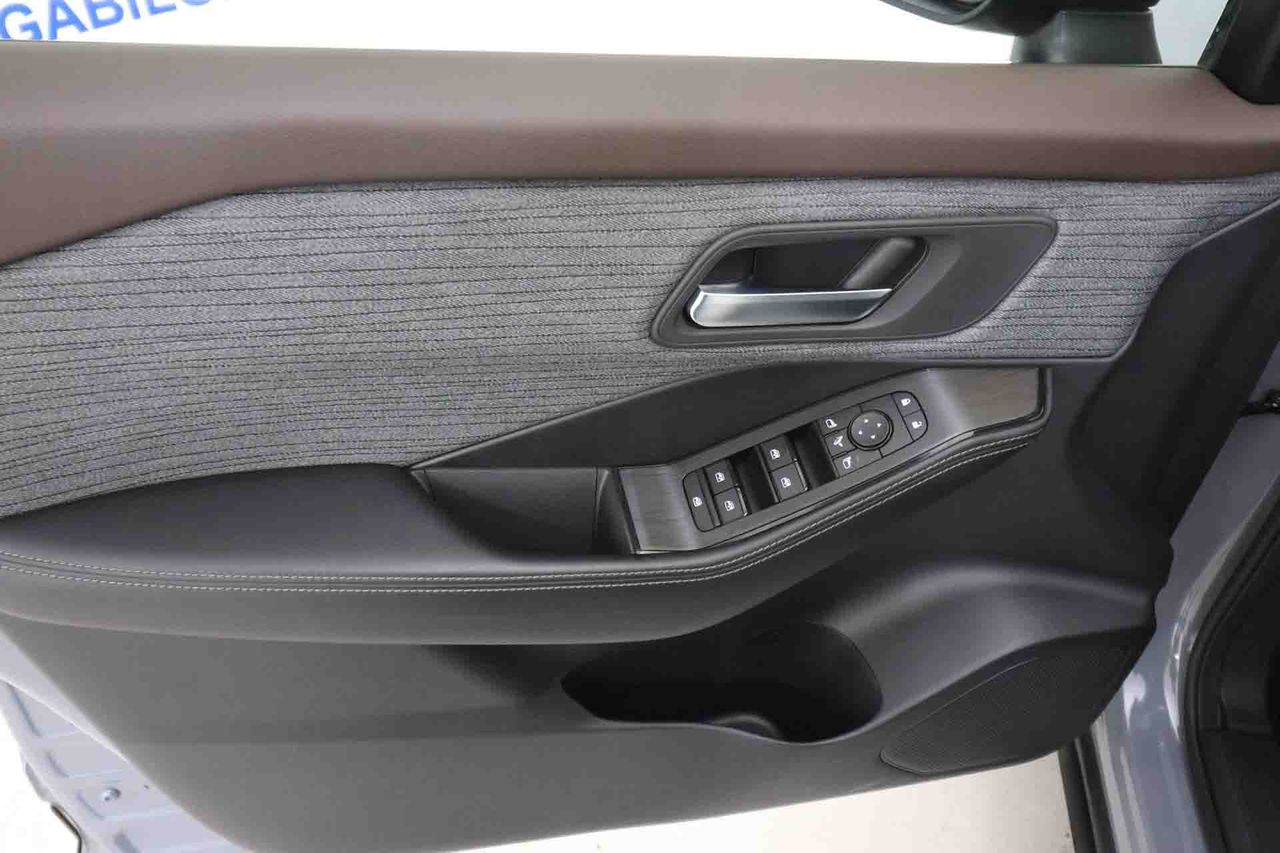 Nissan X-Trail 5pl 1.5 e-POWER 152kW 4x2 A/T N-Connecta **Techo panorámico** - Foto 31