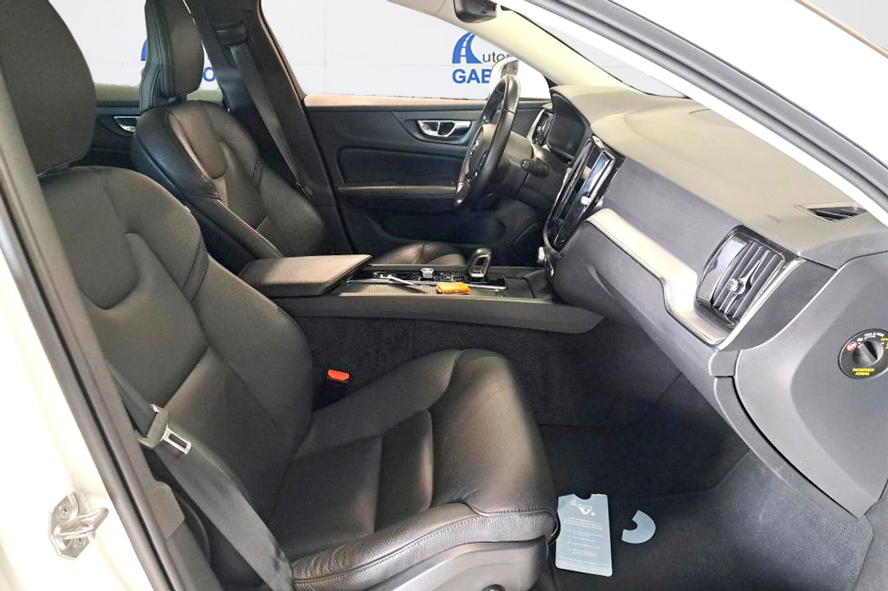 Volvo V60 2.0 B3 (G) Momentum Auto - Foto 7