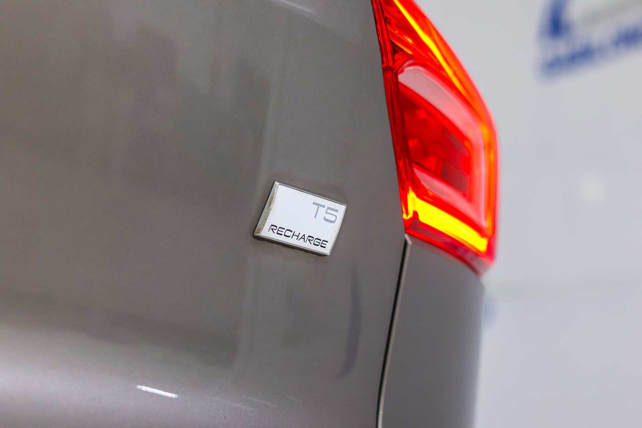 Volvo XC40 1.5 T5 Twin Recharge Inscription Auto - Foto 18