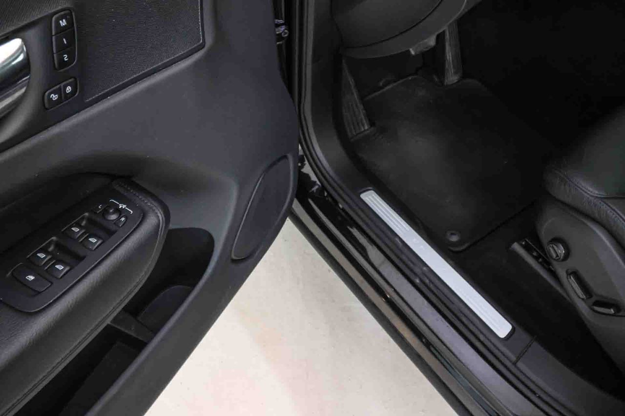 Volvo XC60 2.0 T8 AWD Inscription Auto - Foto 31