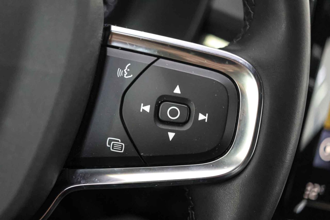 Volvo XC40 1.5 T5 Twin Recharge Inscription Auto - Foto 40