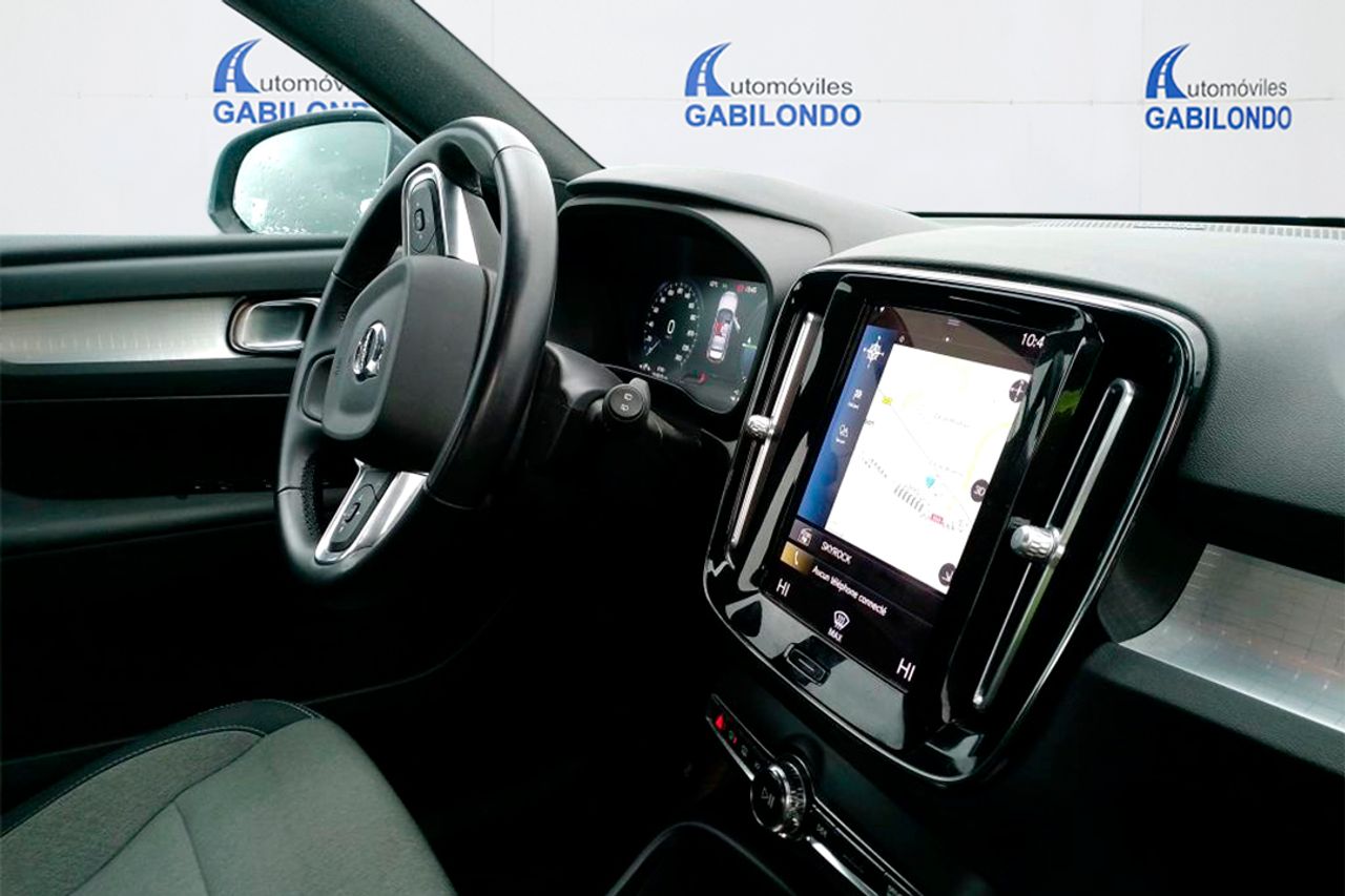 Volvo XC40 1.5 T5 Twin Recharge Inscription Auto - Foto 4