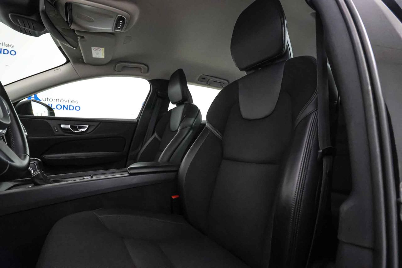 Volvo V60 2.0 D3 Momentum Pro Auto Geartronic - Foto 28