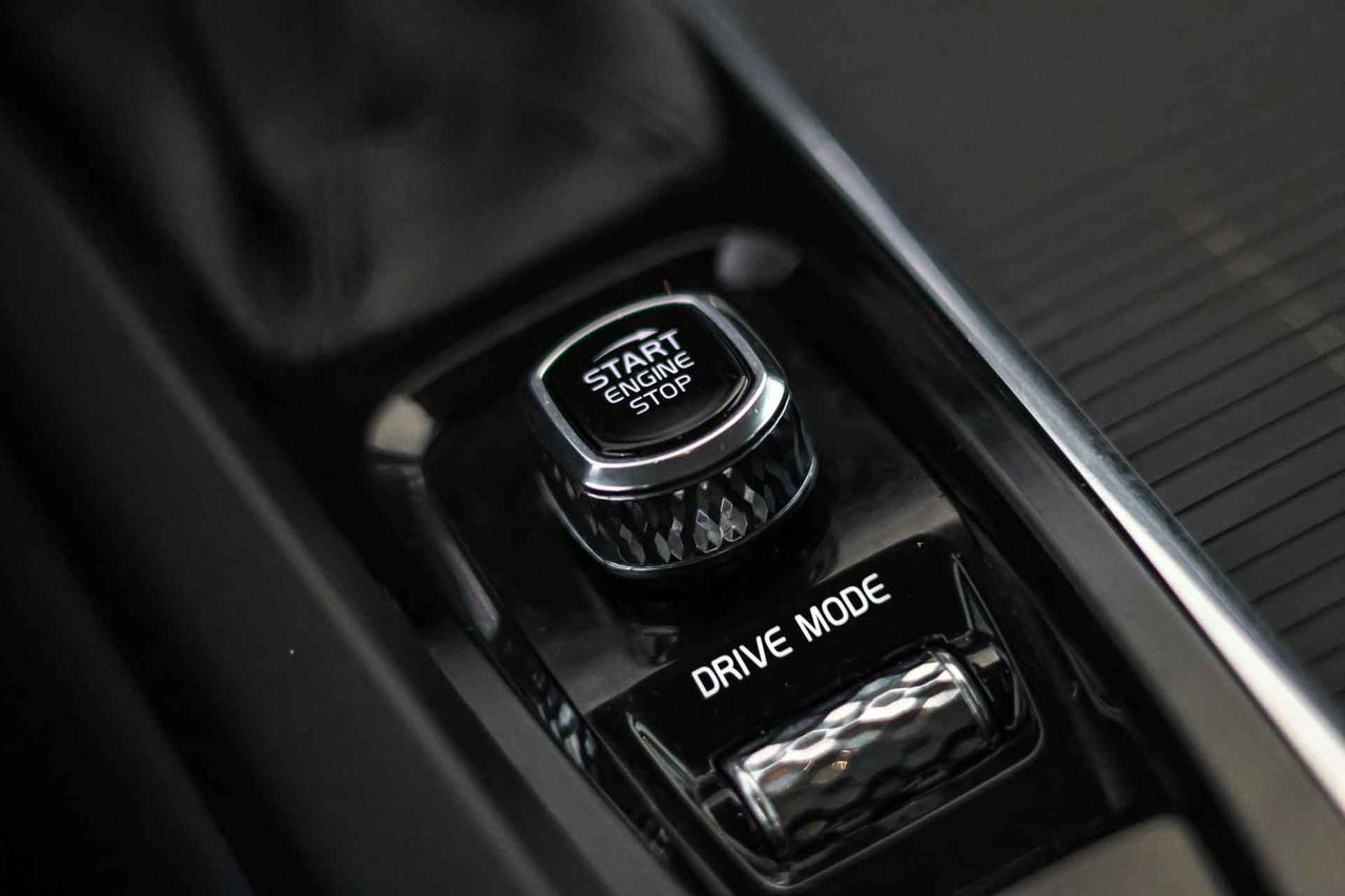 Volvo V60 2.0 D3 Momentum Pro Auto Geartronic - Foto 41