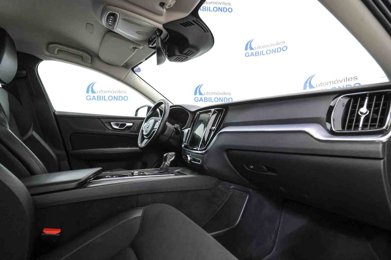 Volvo V60 2.0 D3 Momentum Pro Auto Geartronic - Foto 45