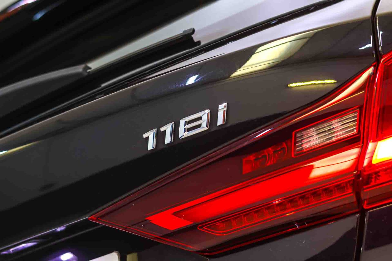 BMW Serie 1 118i Auto. - Foto 14