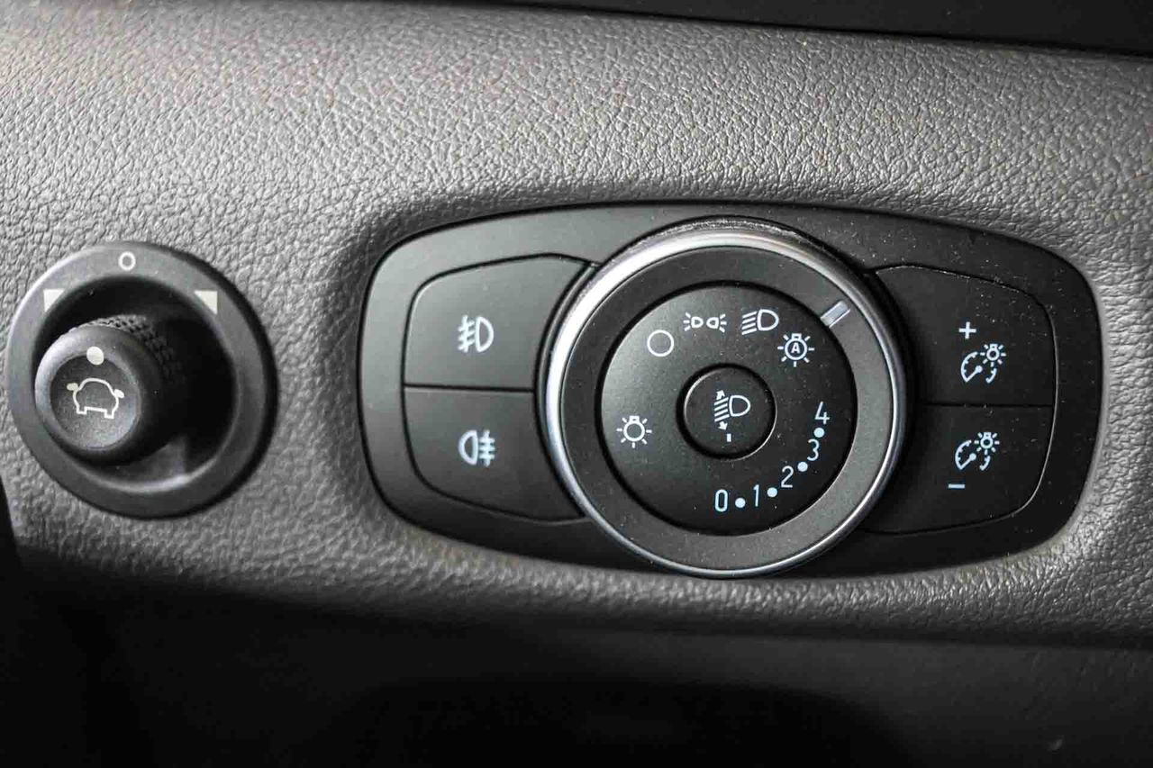 Ford Transit Chasis Cabina 3500 L4 Ecoblue - Foto 18