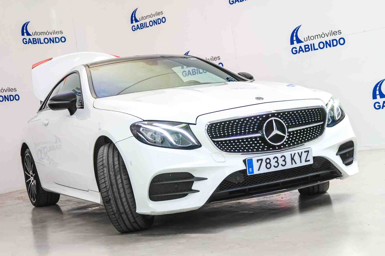 Mercedes Clase E Coupé E 220 d 4MATIC AMG Line **Techo panorámico** - Foto 18