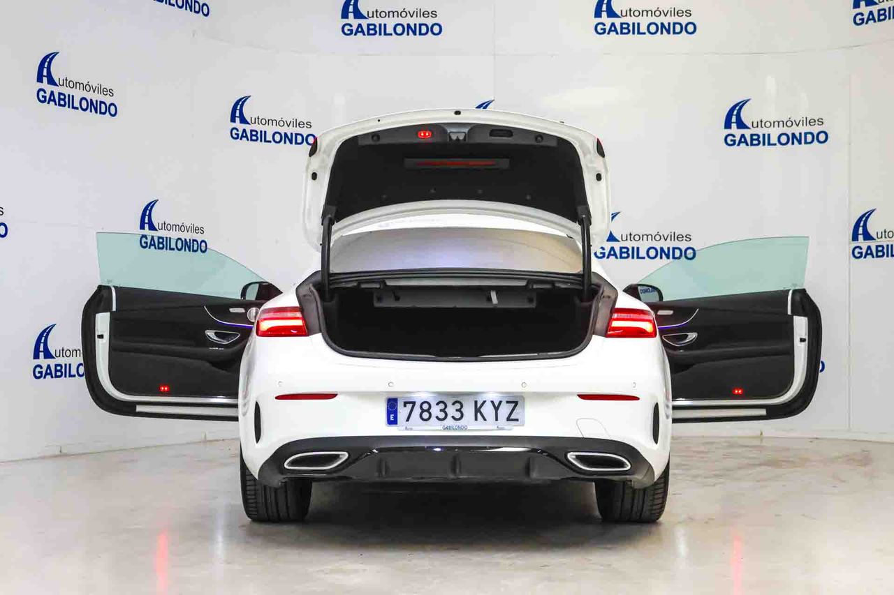 Mercedes Clase E Coupé E 220 d 4MATIC AMG Line **Techo panorámico** - Foto 22