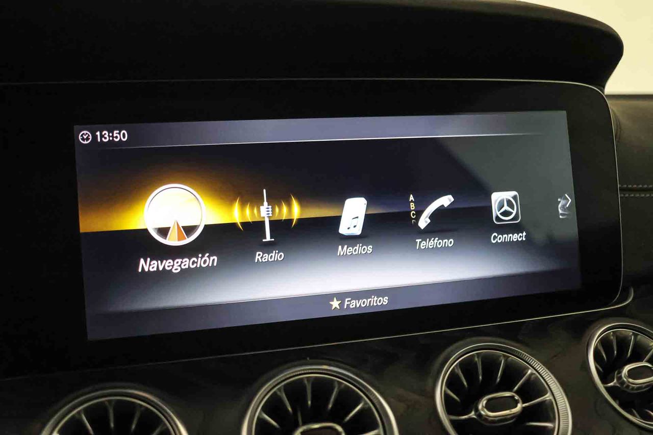 Mercedes Clase E Coupé E 220 d 4MATIC AMG Line **Techo panorámico** - Foto 55