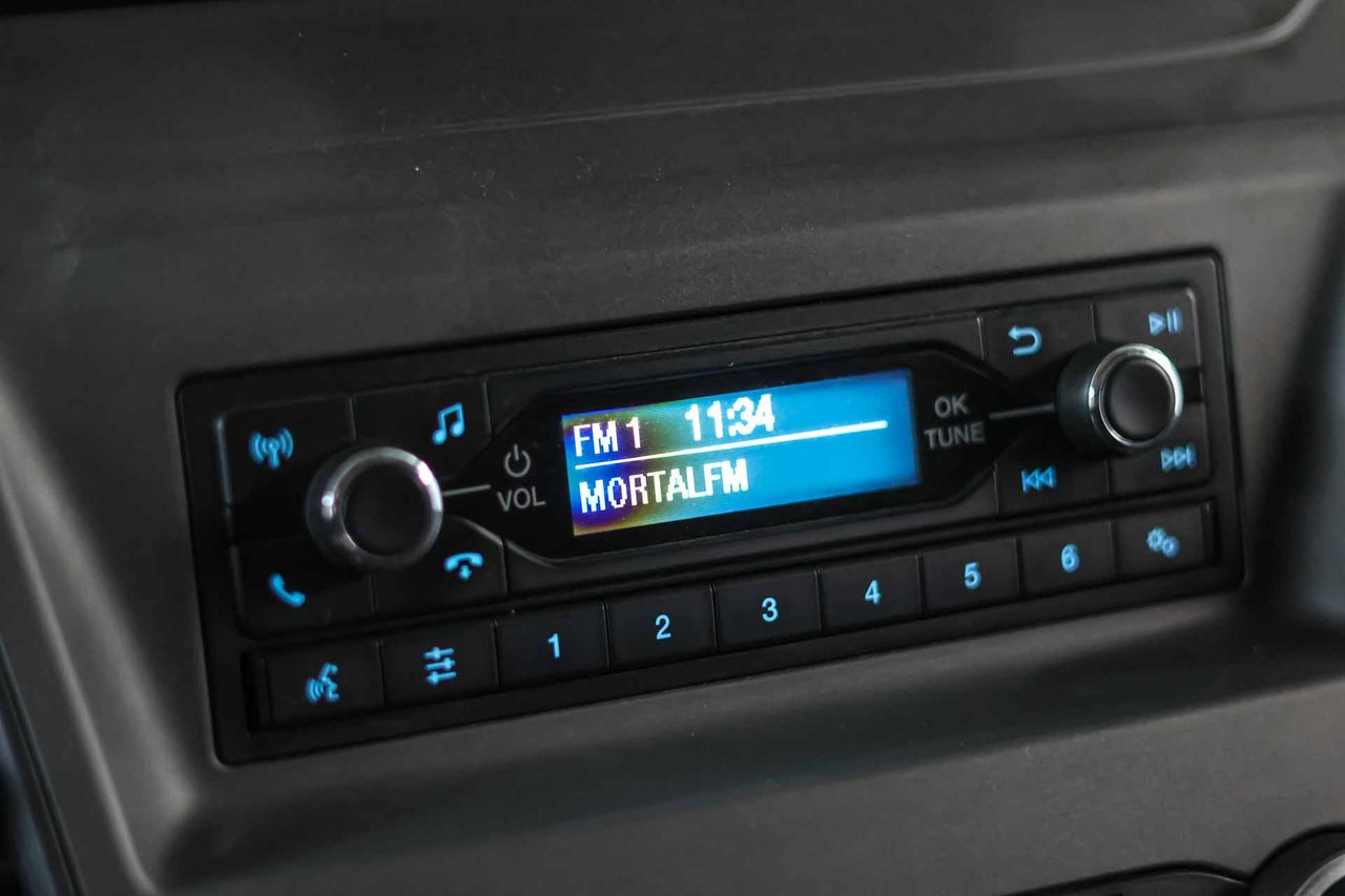 Ford Transit T330 L3H2 2.0 EcoBlue Trend - Foto 37