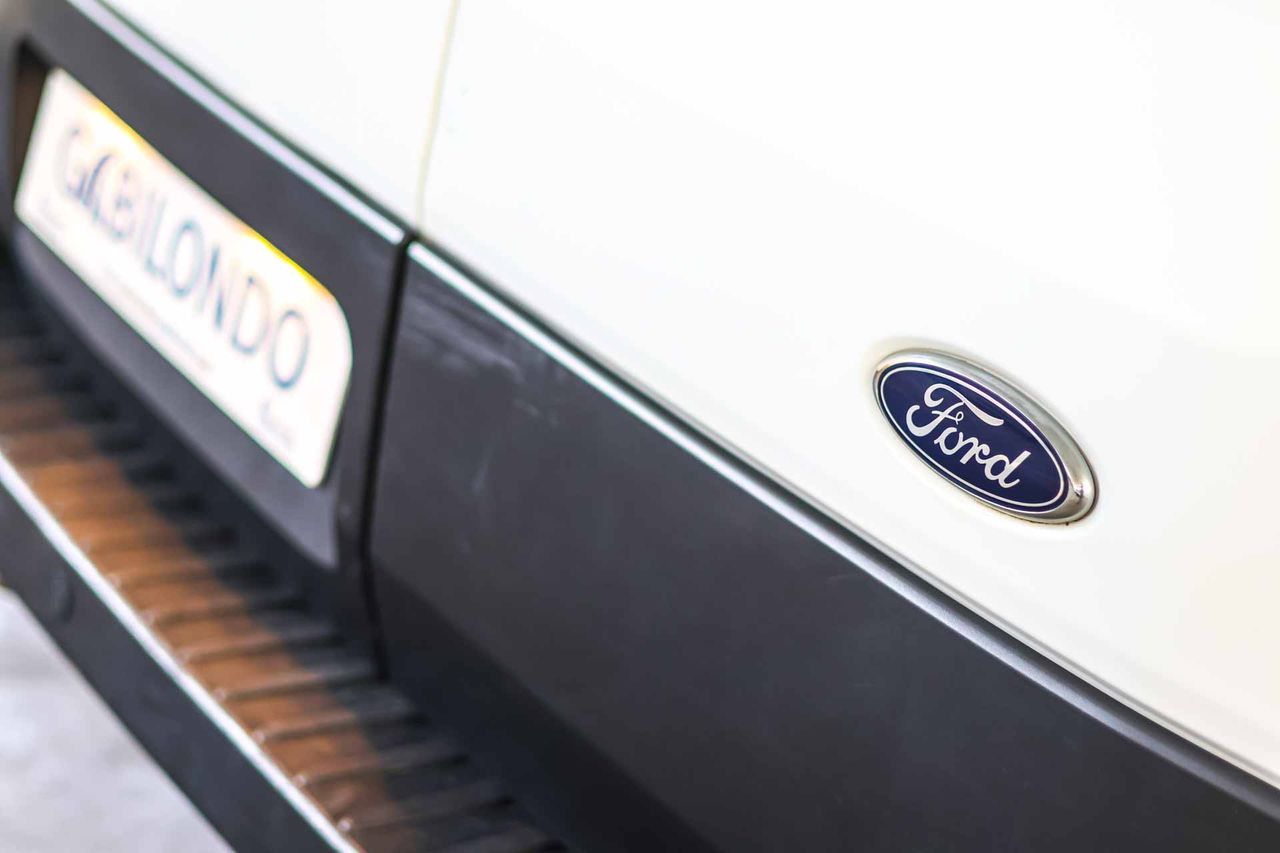 Ford Transit T330 L3H2 2.0 EcoBlue Trend - Foto 15