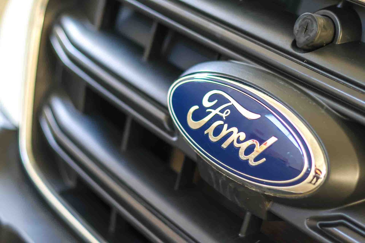 Ford Transit T330 L3H2 2.0 EcoBlue Trend - Foto 9