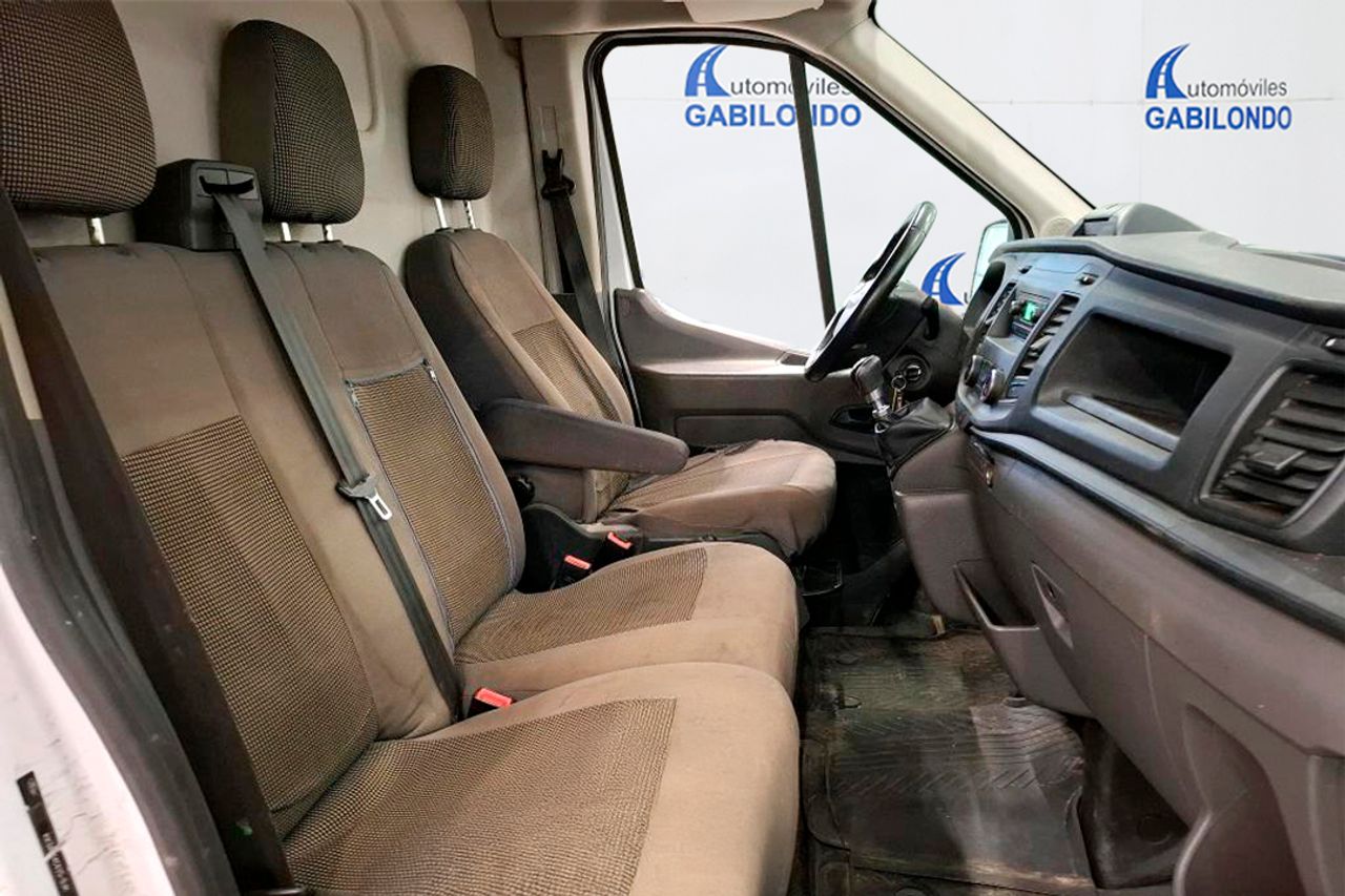 Ford Transit T330 L3H2 2.0 EcoBlue Trend  - Foto 6