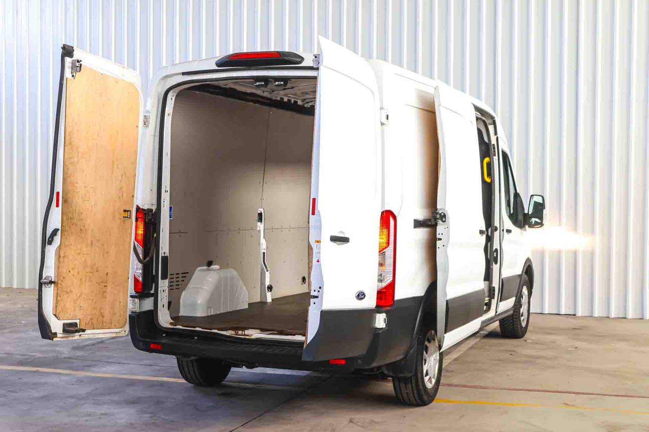 Ford Transit T330 L3H2 2.0 EcoBlue Trend - Foto 17