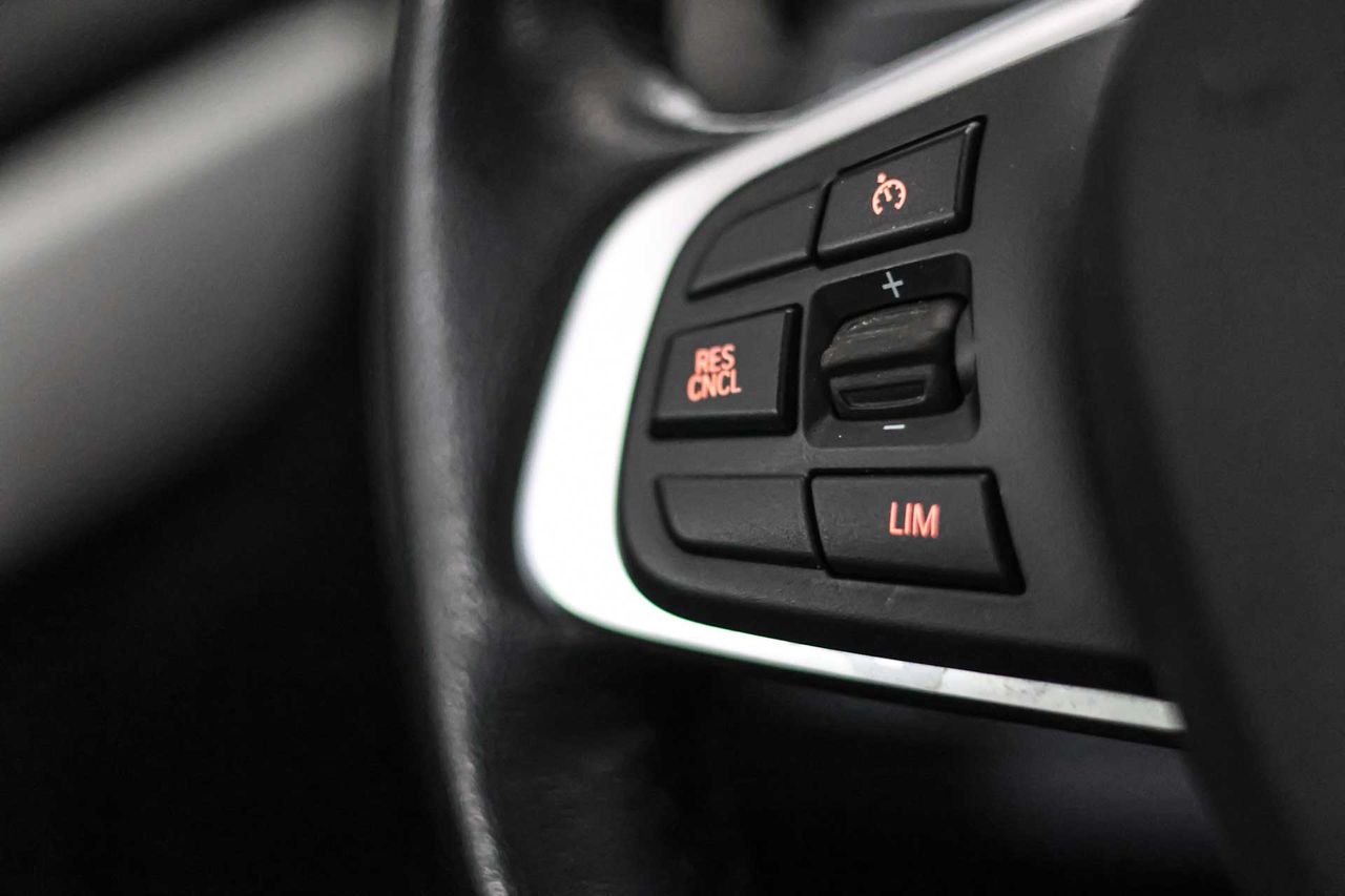 BMW Serie 2 Active Tourer 216d Business - Foto 38