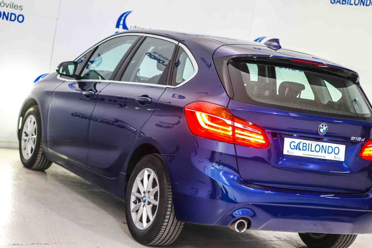 BMW Serie 2 Active Tourer 216d Business - Foto 28