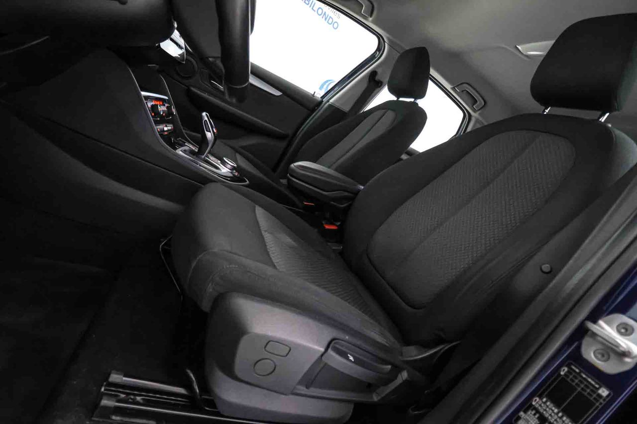 BMW Serie 2 Active Tourer 216d Business - Foto 30