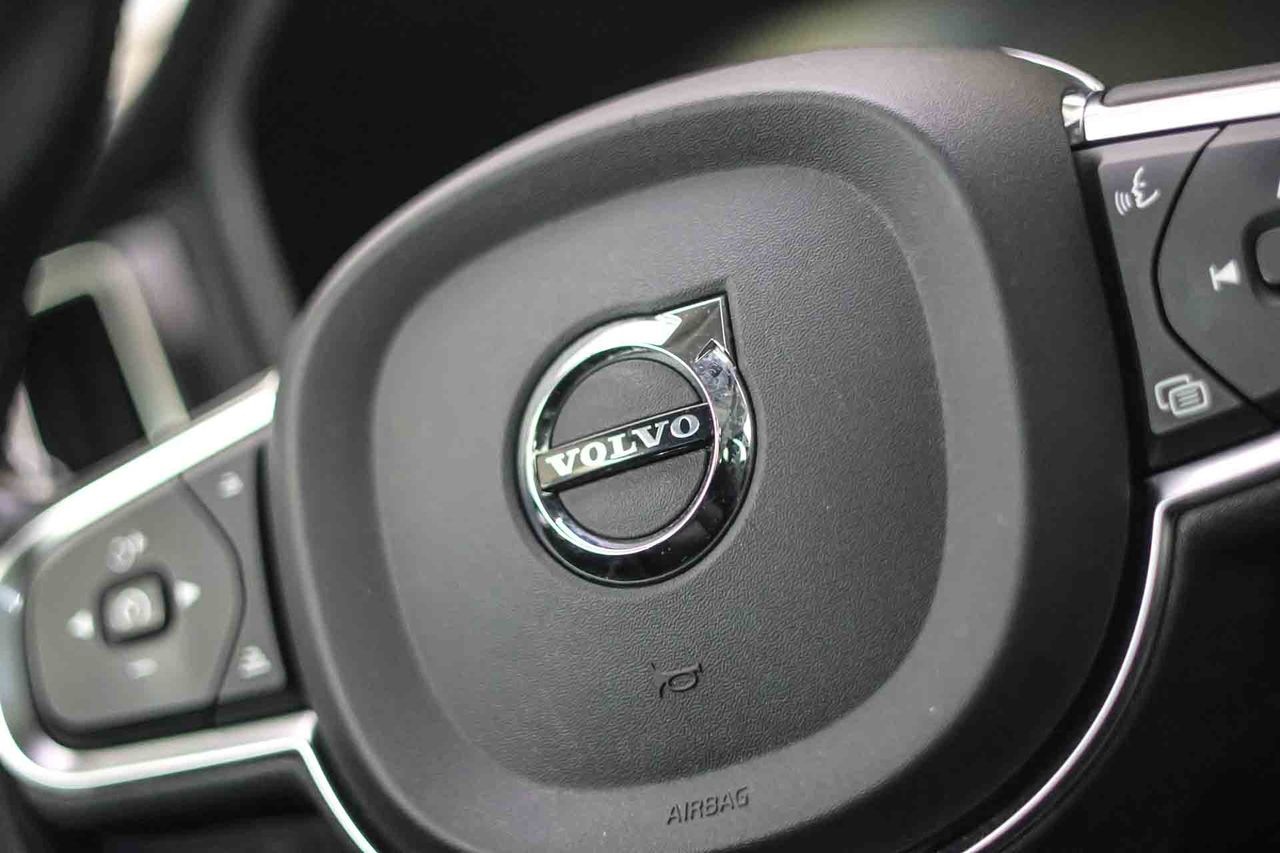 Volvo XC60 2.0 T6 AWD Recharge Inscription Auto - Foto 35