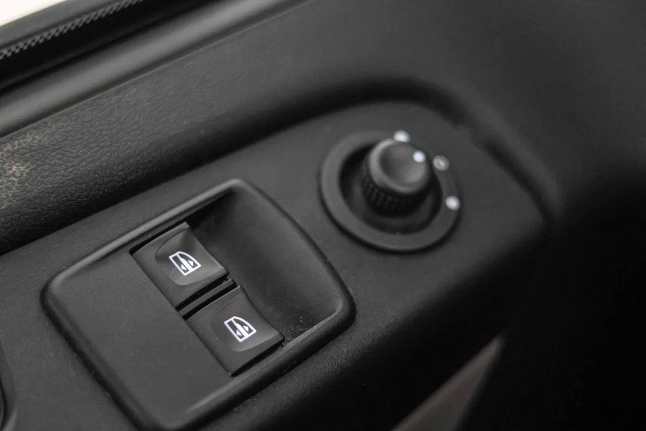 Renault Trafic Furgón L1H2 1.6 dCi Energy Grand Confort - Foto 23