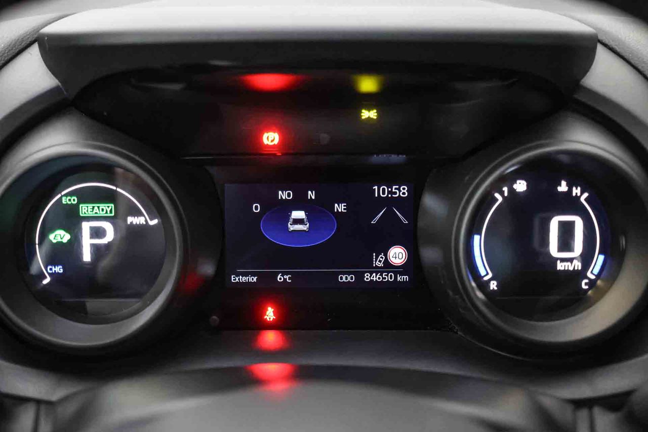 Toyota Yaris Cross 1.5 120H Business Plus - Foto 38