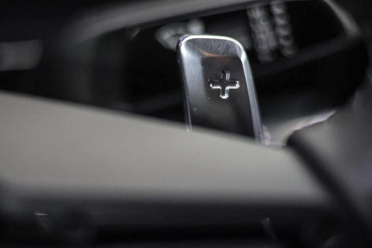 Porsche Panamera 4 E-Hybrid - Foto 47