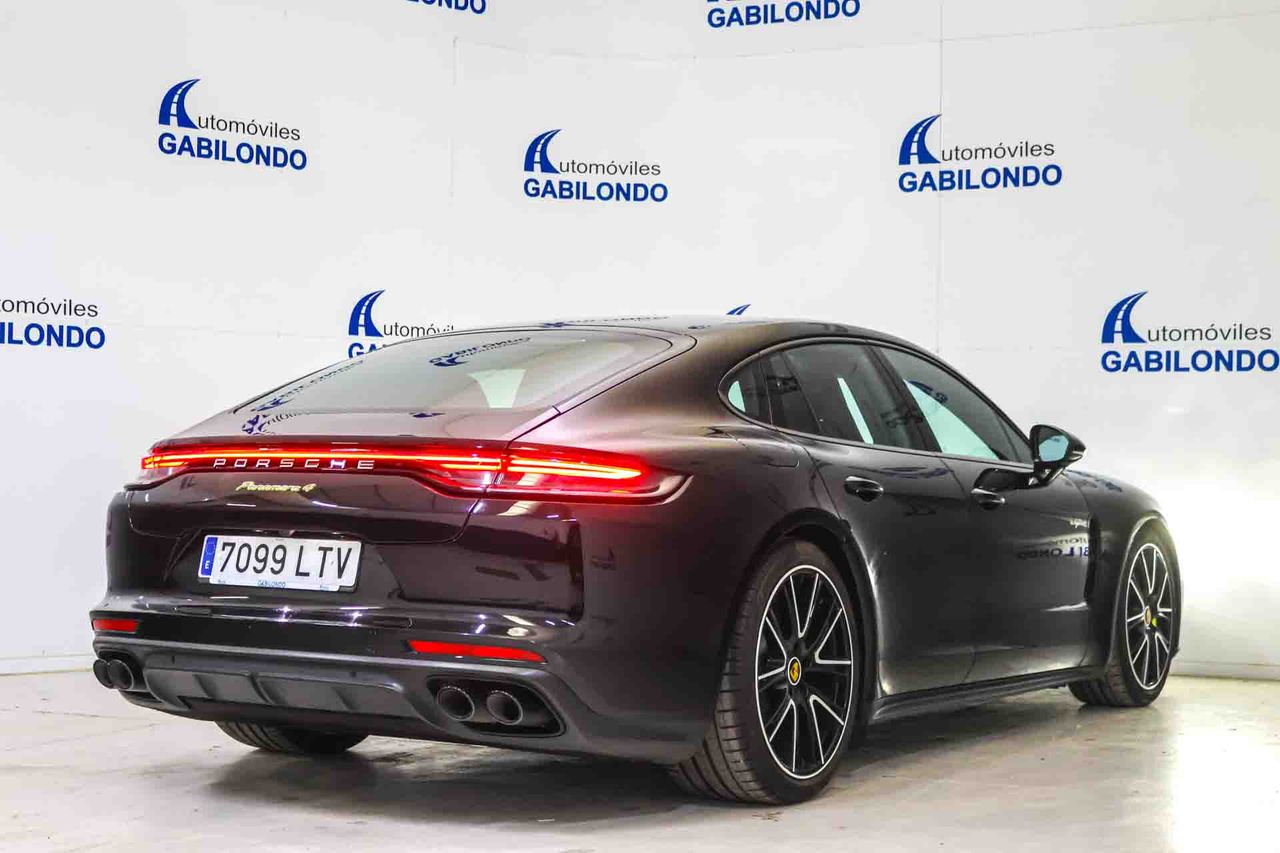 Porsche Panamera 4 E-Hybrid - Foto 13
