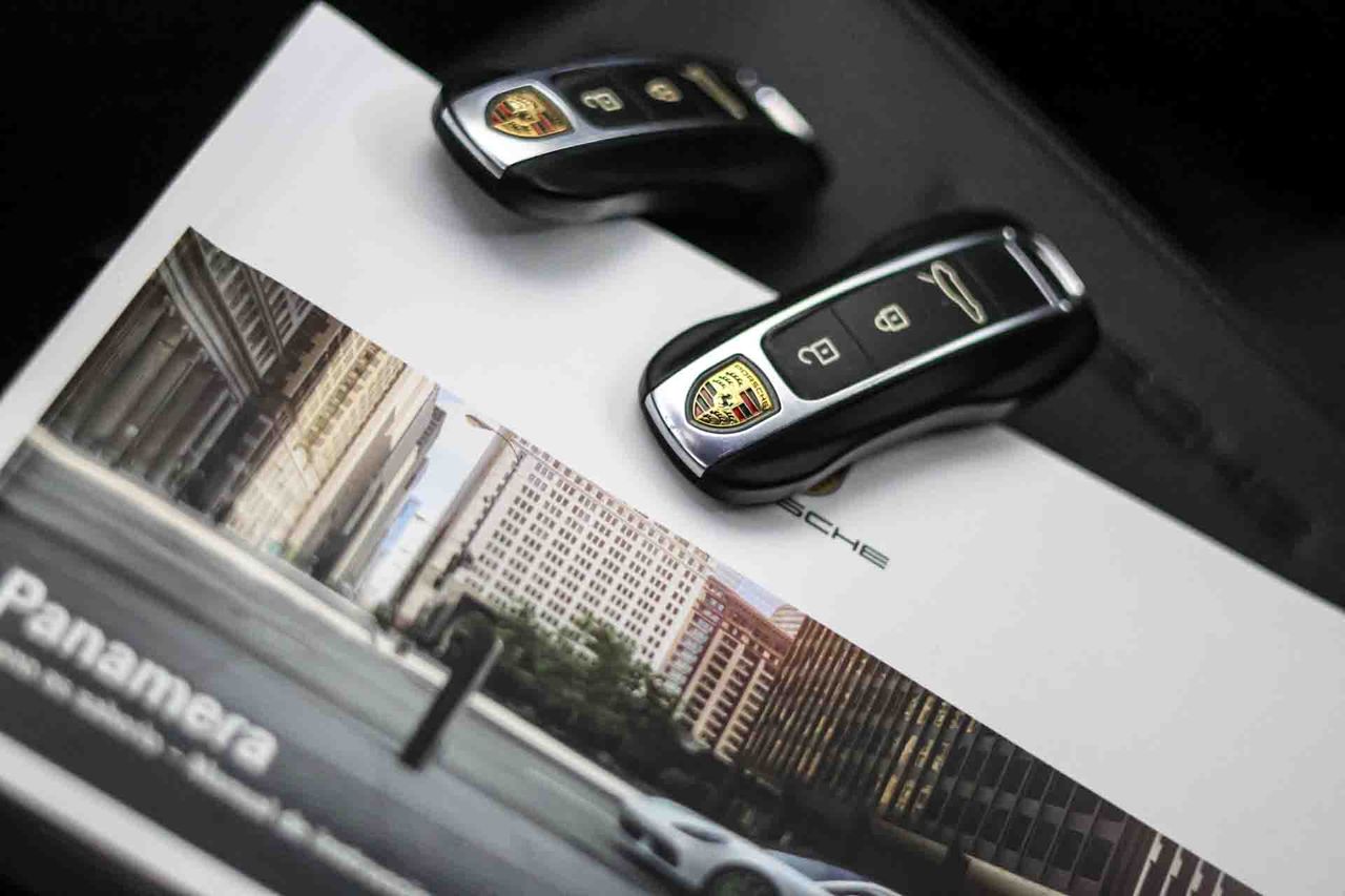 Porsche Panamera 4 E-Hybrid - Foto 80