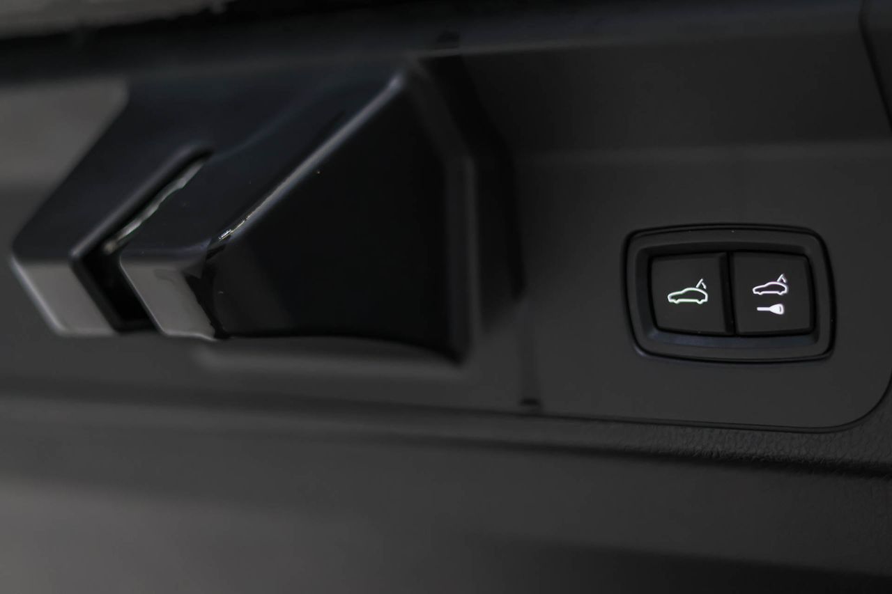 Porsche Panamera 4 E-Hybrid - Foto 65