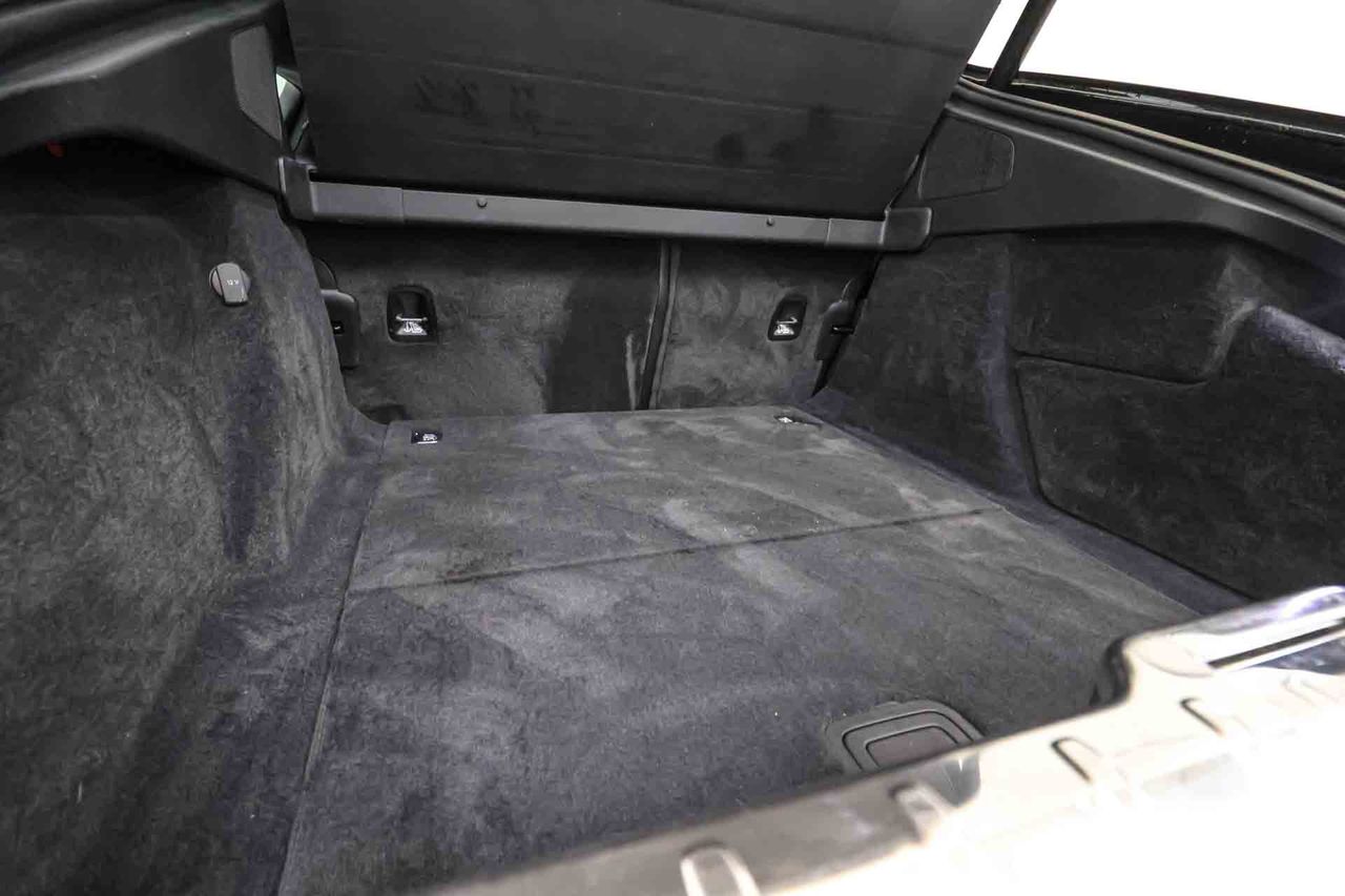 Porsche Panamera 4 E-Hybrid - Foto 66