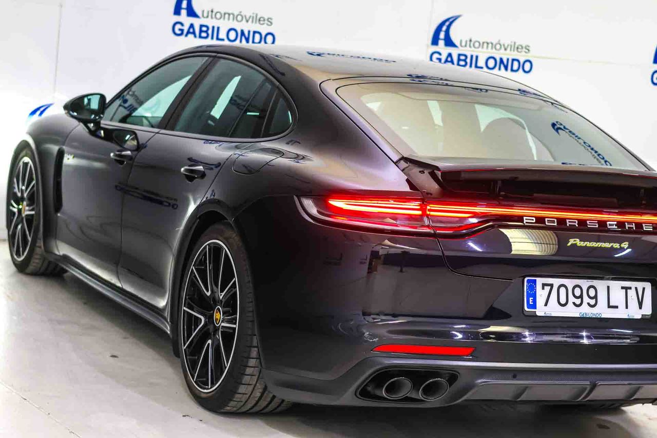 Porsche Panamera 4 E-Hybrid - Foto 30