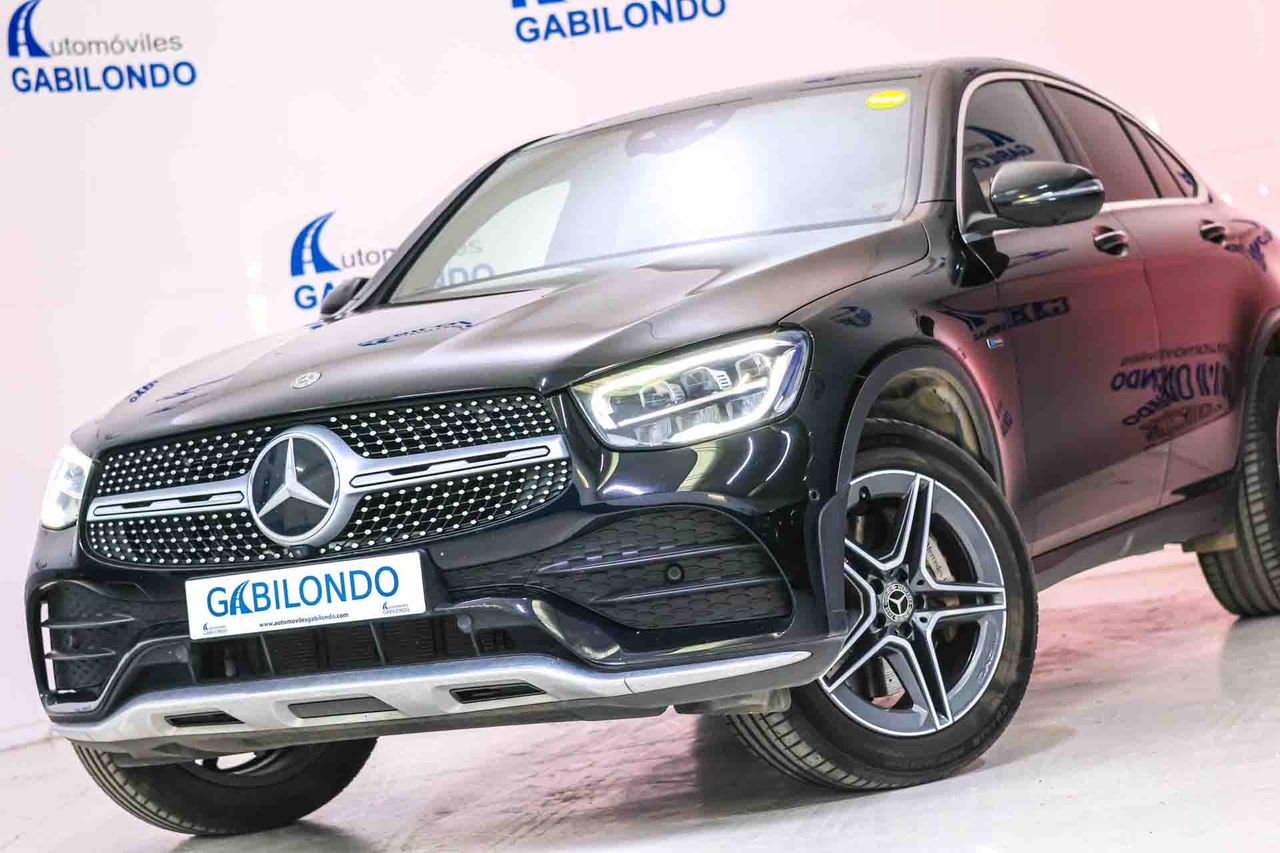 Mercedes GLC Coupé GLC 300 e 4MATIC **AMG Line** - Foto 30